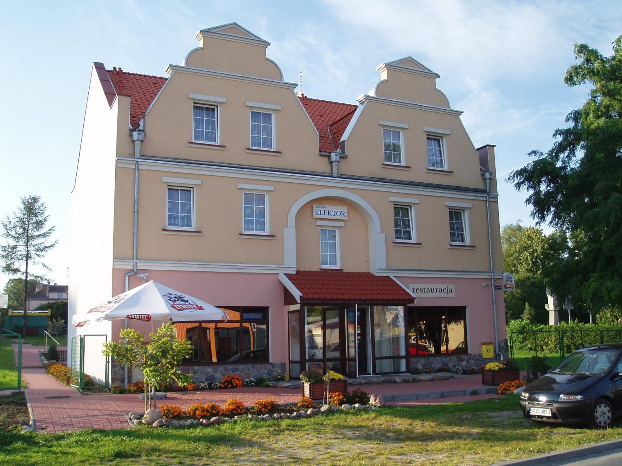 Hotel E-Lektor Morag Exterior photo